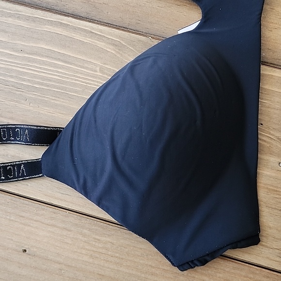 Black Victoria Secret Bra - Picture 4 of 10
